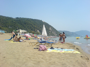 glyfada beach